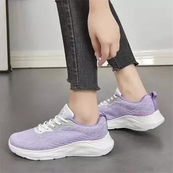 Мода на открытом воздухе Весна Черные балетки Винтажная женская обувь Кроссовки Леопардовый спортивный топ Роскошные лосины Фестиваль Дизайнер Досуг 35