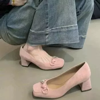 мода Небольшие бархатные туфли женские Золотые каблуки 2024 Короткие туфли-лодочки Массивные сандалии Обувь Slip On Square Toe Lace-Up Последние повседневные S 35 чёрный