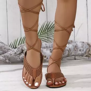 мода Новые женские сандалии с перекрестными ремешками Летняя мода плоские сандалии с открытым носком женские гладиаторские пляжные шлепанцы Zapatos Mujer Plus Size 43 36 чёрный