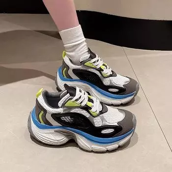 Мода Новые женские туфли из вулканизированной кожи для активного отдыха Модные туфли на плоской платформе для женщин Лоскутные женские кроссовки с воздушной сеткой на шнуровке с противоскользящим покрытием 35 чёрный