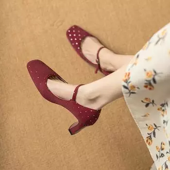 мода Новые женские туфли-лодочки на высоком каблуке Туфли для вечеринок Туфли Мэри Джейн с квадратным носком Черные Красные Блестящие Туфли Zapatos Mujer 34 чёрный