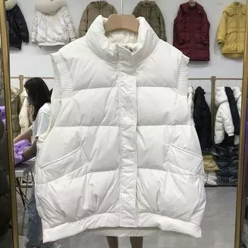 МОДА Пуховый жилет женский 2024 и зимняя новая куртка с большим карманом и прошитыми рукавами из белого утиного пуха утолщенный жилет женская одежда one size fits all белый