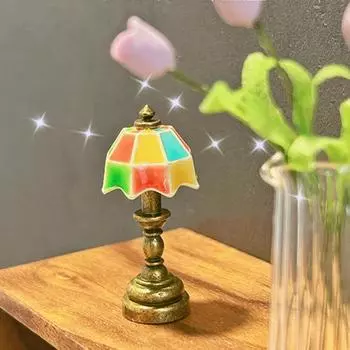 Мода ретро широко используют тонкую работу 1:12 Винтажных Миниатюрных Настольных Светильников Игрушечный Домик Домашний Декор Мини разноцветный