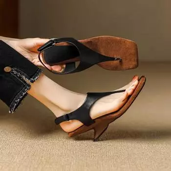 мода ретро стиль женские сандалии для отдыха мода клип носок летние повседневные вечерние женские босоножки на танкетке 35 бежевый