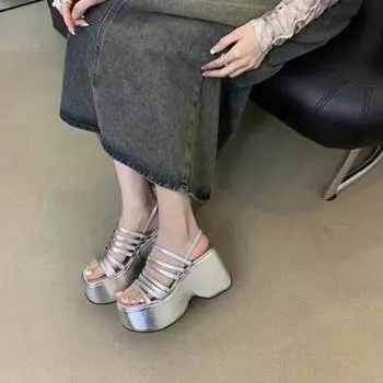 мода Серебряные босоножки на танкетке Женские туфли на платформе Черные туфли на высоком каблуке с ремнем Гладиаторские босоножки на толстом каблуке Летние босоножки на танкетке Zapatos De Mujer 8 бежевый
