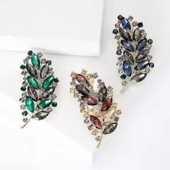 Мода темперамент бриллиантовая инкрустированная хрустальная брошь в виде пера женская простая стильная корсажная подвеска персонализированный значок на шею ювелирные изделия