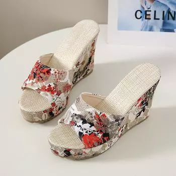 мода Женская обувь Модная обувь Повседневные шлепанцы Летние винтажные тапочки с цветочным принтом на танкетке с открытым носком Zapatos De Mujer 35 красный