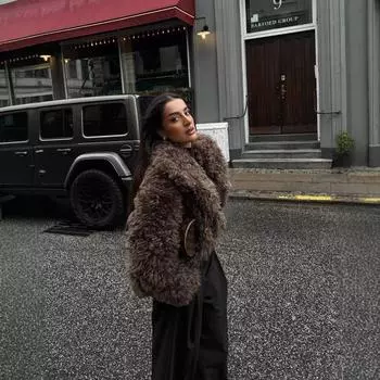 МОДА женская одежда Европейский и американский стиль зимняя новая искусственный эффект лацкан теплая меховая куртка Одежда XS темно-коричневого