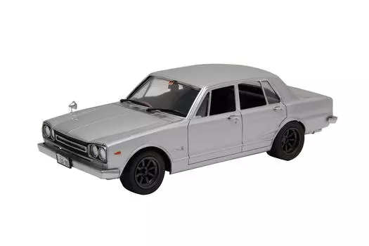 Модель Fujimi Inch Up Series Hakosuka 4 Door PGC10 1969 Пластиковая модель ID3 1/24 № 3 GT-R серебряный