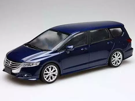 Модель Fujimi Inch Up Series HONDA Odyssey Absolute Plastic Model ID144 1/24 No.144 белый