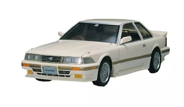 Модель Fujimi серии Inch Up Series Toyota Soarer 3000GTMZ21 1988 г., 1/24, № 11 ID-11