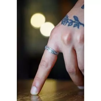 Модель обручального кольца Pulse Rhythm Регулируемое посеребренное кольцо