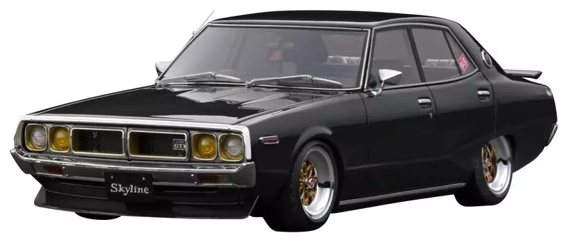 Модель зажигания Nissan Skyline 2000 Black Metallic Готовый продукт 1/18 GT-X (GC110)