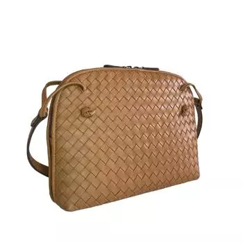 Модель женской сумки из натуральной кожи ограниченного выпуска