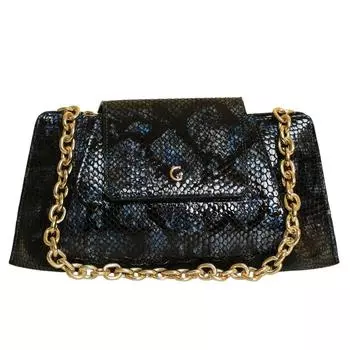 Модель женской сумки из натуральной кожи ограниченного выпуска