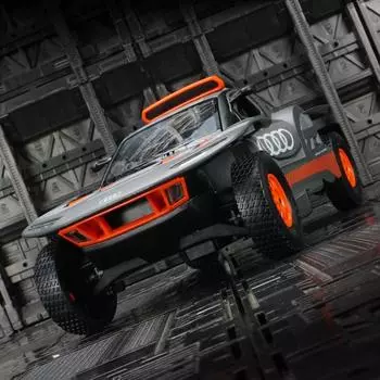 Моделирование RS Q E-tron Alloy Racing Double Door Static Steering Car Decorations чёрный