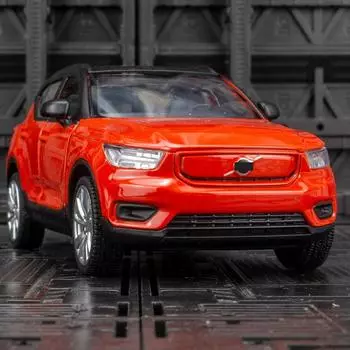 Моделирование Volvo XC40 Модель легкосплавного автомобиля Металлический внедорожник Городской автомобиль Модель 1:32 красный