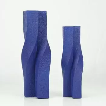 Modern Simple Twisted Flower Ornaments Model Room Sales Office Coffee Table Study Room Designer Art Vase Decoration