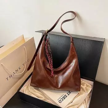 Модная большая сумка большого объема для женщин 2024 года, осень и зима, новая универсальная сумка через плечо в стиле знаменитостей из Интернета, роскошная популярная сумка через плечо 30*9*29 чёрный