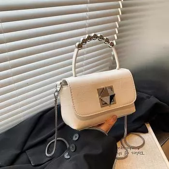 Модная брендовая сумка, новая большая вместительная сумка через плечо, высококачественная женская сумка, модная нишевая сумка для отдыха, женская сумка через плечо (20cm<Max Length<30cm)