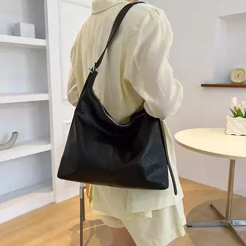 Модная брендовая женская сумка, новинка 2023 года, сумка-мешок, однотонная женская сумка-мессенджер, высококачественная сумка через плечо из искусственной кожи чёрный