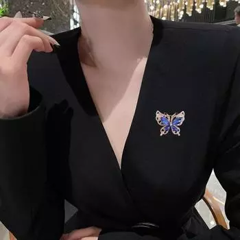 Модная брошь-бабочка со стразами, индивидуальная булавка из сплава, одежда, циркониевая брошь-корсаж, женские аксессуары зелёный