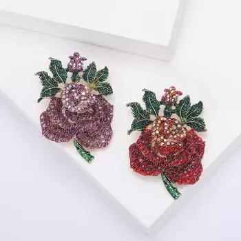 Модная брошь-роза из сплава, инкрустированная бриллиантами, атмосферная высококачественная шелковая пряжка для шарфа, не пропускающая свет