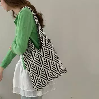 Модная геометрическая контрастная цветная вязаная сумка ручной работы женская минималистская сумка через плечо с узлом 39x67cm чёрный/белый