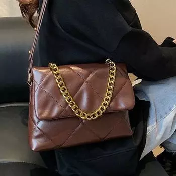 Модная и модная женская сумка 2024 года, новая сумка через плечо на одно плечо с ромбовидной цепочкой под мышками, однотонная повседневная сумка в стиле ретро