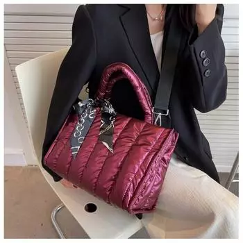 Модная и универсальная, минималистская новая корейская версия сумки через плечо на одно плечо в повседневном стиле для поездок на работу и сумкой большой вместимости.