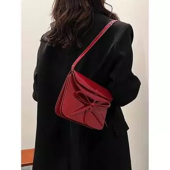 Модная красная лакированная кожаная маленькая квадратная сумка высокого класса с глянцевой текстурой и бантом, сумка под мышкой, милая корейская женская летняя сумка через плечо (20cm<Max Length<30cm)