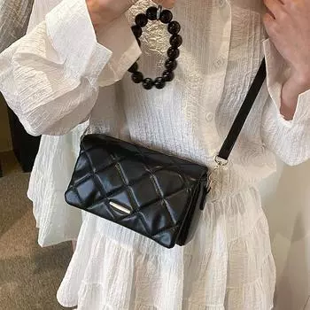 Модная легкая роскошная красная сумка через плечо Design Sense Plaid Повседневная сумка через плечо Свадебная сумка Женская поп-сумка высокого класса Маленькая квадратная сумка