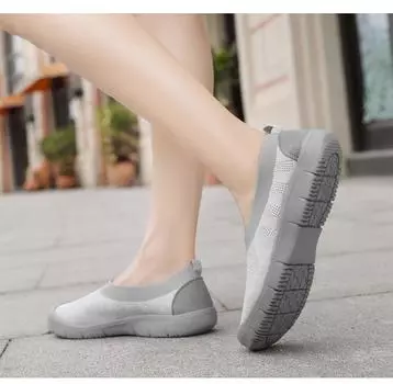 Модная летняя модная новая женская обувь большого размера, дышащая сетчатая обувь на плоской подошве, повседневная спортивная обувь 35-42 35 чёрный