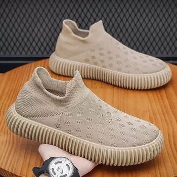 Модная мужская повседневная обувь Весна Новая удобная повседневная спортивная обувь для мужчин Дышащие легкие нескользящие мужские носки кроссовки 39 чёрный