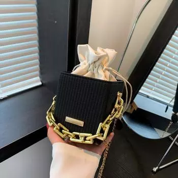 Модная новая сумка-ведро 2024 года, летняя нишевая простая сумка через плечо, повседневная сумка-мессенджер, популярная сумка-цепочка для женщин чёрный