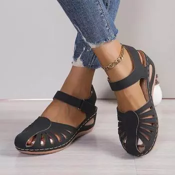 Модная обувь для женщин 2024 года, горячая распродажа, женские сандалии с закрытым носком, модные однотонные повседневные сандалии, женские новые сандалии на танкетке больших размеров 36 зелёный
