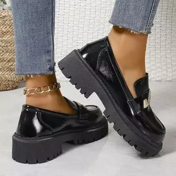 Модная обувь для женщин Весна Новые лоферы женские Толстая подошва Slip on Flats Кожаная платформа Повседневная пряжка Туфли женские Zapatos De Mujer 35