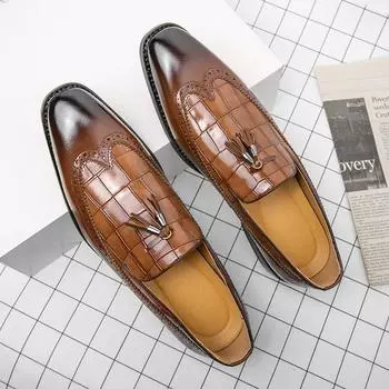 Модная офисная обувь для мужчин, повседневная обувь, дышащие кожаные мокасины для вождения, удобные кожаные туфли с бахромой и резьбой 37 чёрный