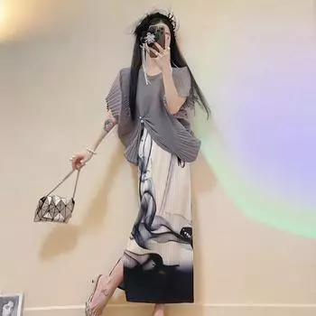 Модная плиссированная полуюбка со складками, узкая юбка А-силуэта с высокой талией, комплект с короткими рукавами, новый летний стиль для женщин One Size серый