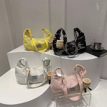 Модная подвеска с радужными полосками, персонализированная, большая вместимость, новая модная и стильная сумка для дорожных поездок на одно плечо через плечо Without pendant