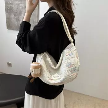 Модная популярная сумка на одно плечо 2024 года, летняя новая тенденция, нишевый дизайн, простая сумка-мессенджер, повседневная женская сумка Without pendant чёрный