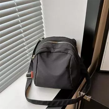 Модная повседневная маленькая круглая сумка через плечо, трендовая простая новая мужская сумка 2024 года, повседневная женская сумка через плечо чёрный