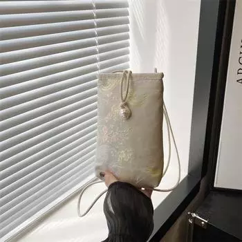 Модная повседневная одноплечевая женская летняя новая простая модная сумка-мессенджер для поездок на работу, трендовая простая квадратная сумка чёрный