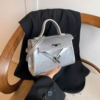 Модная повседневная простая сумка через плечо с нишевым дизайном, простая модная сумка-мессенджер 2024 года, новая модная персонализированная сумка чёрный