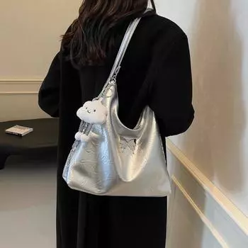 Модная повседневная сумка-рюкзак с бантом женская осенняя новая цепная дорожная сумка модная простая портативная сумка через плечо With pendant чёрный