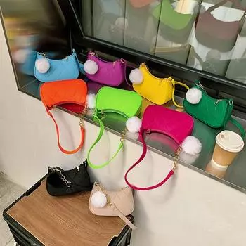 Модная повседневная женская сумка 2024 года, летняя маленькая свежая трендовая сумка подмышкой, темпераментная текстура, одно плечо, иностранный стиль, маленькая квадратная сумка чёрный