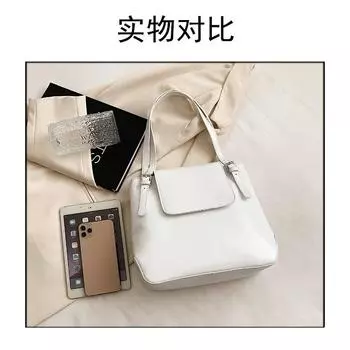 Модная простая и универсальная однотонная сумка через плечо 2024 года, тренд уличной моды, минималистичный стиль, женская сумка, повседневная и универсальная чёрный