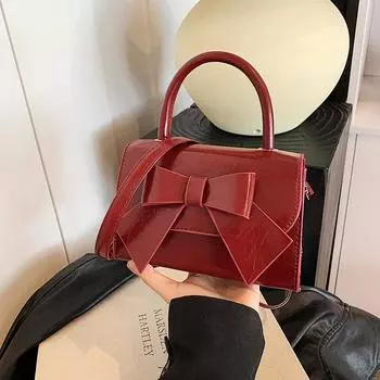 Модная простая сумка с бантом для женщин 2024 года, новая летняя универсальная текстура, маленькая квадратная сумка, сумка через плечо чёрный