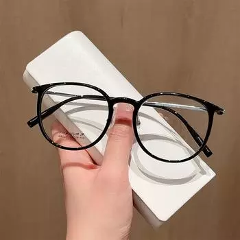 Модная ретро-полигональная маленькая оправа для очков из титана. Сверхлегкая оправа для очков с разной высотой.