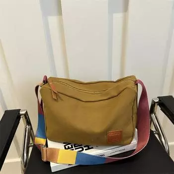 Модная сумка через плечо, простая ретро-сумка-подушка, новинка 2024 года, простая модная сумка большой вместимости для женщин чёрный